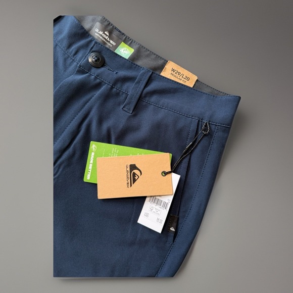 NWT Quicksilver Amphibian Hybrid Walk Shorts Stretch Navy Blue Men's Size 29 - Picture 3 of 7